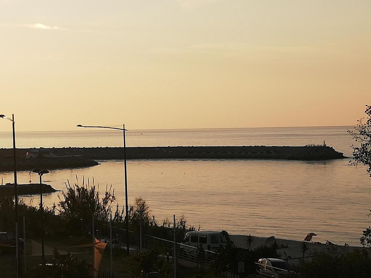 Appartamenti Tropea Gargano Parghelia Bagian luar foto